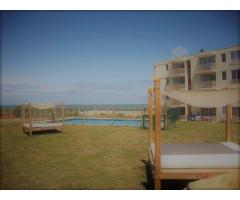 Arriendo frente al mar con piscina