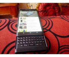 Permuto celular Blackberry Priv