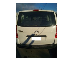 Vendo  Minibus Hyundai H-1 2010