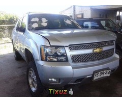 vendo camioneta chevrolet avalanche 4x4 año 2013