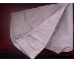 PANTALON LEVI´S COLOR CREMA TALLA 38-32